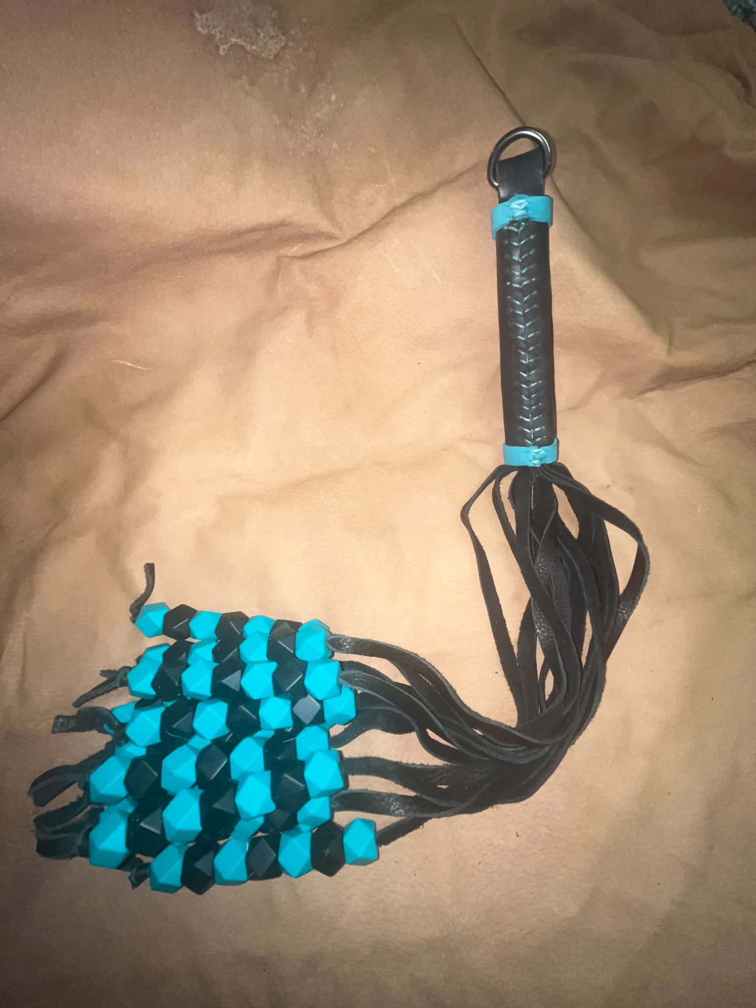 Hexagon Bead Flogger - Image 1